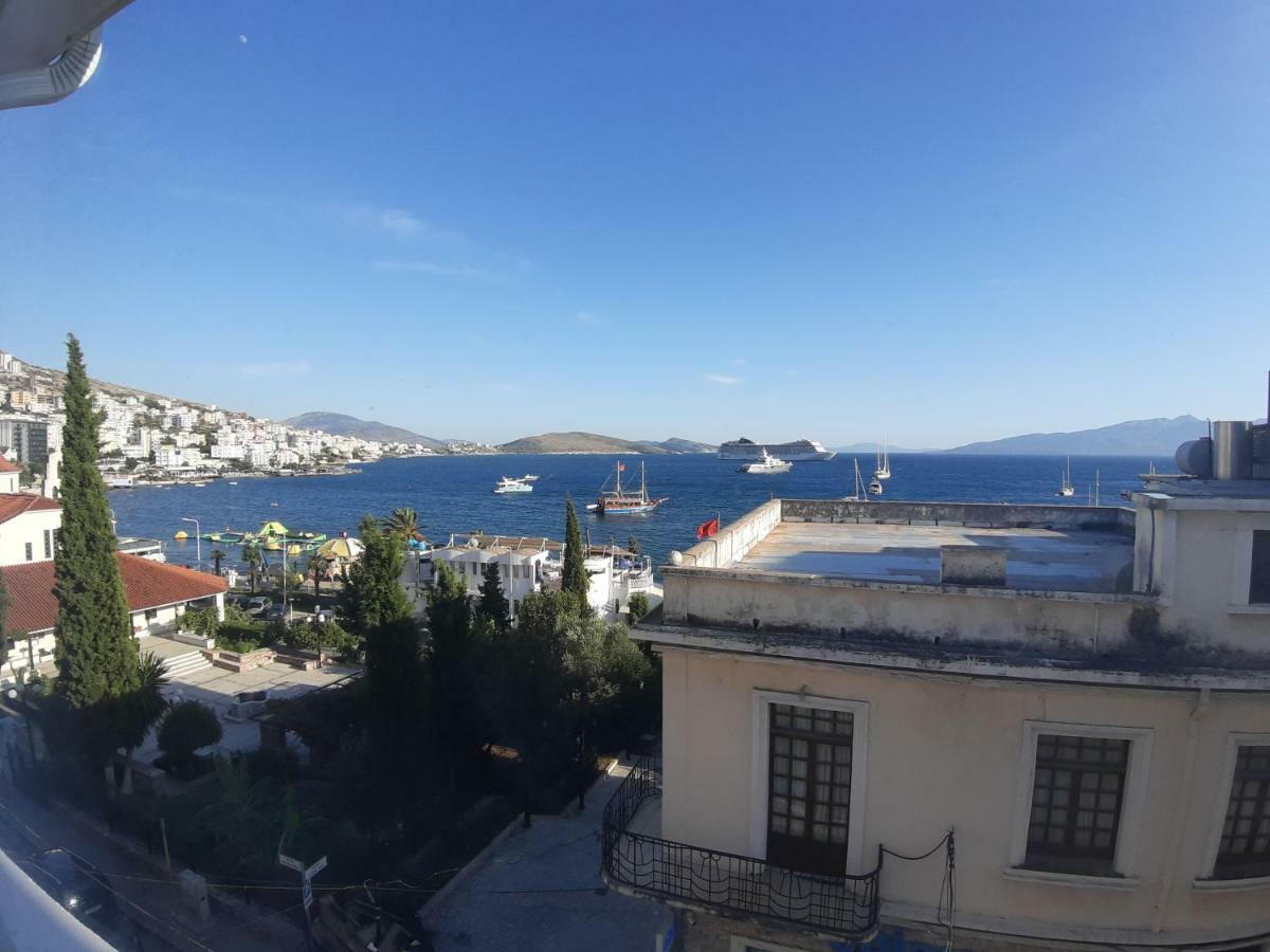 Bistrica Hotel Sarandë エクステリア 写真