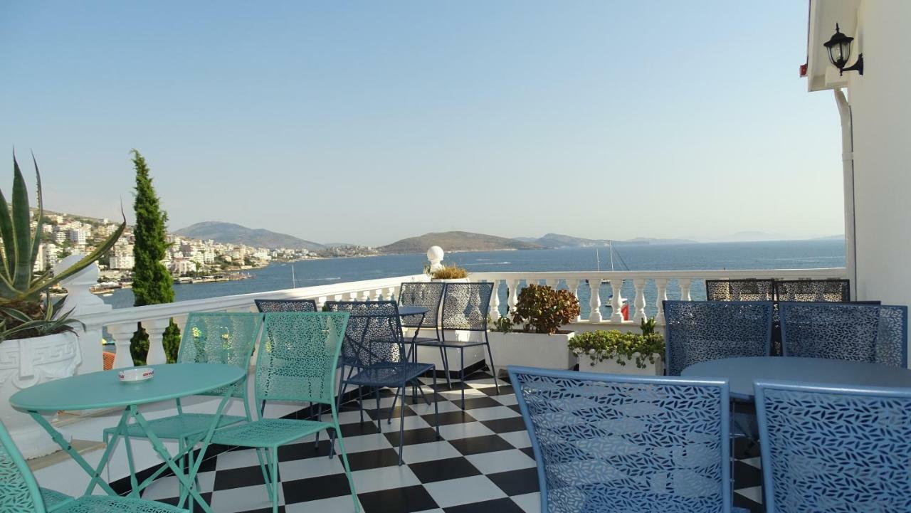 Bistrica Hotel Sarandë エクステリア 写真