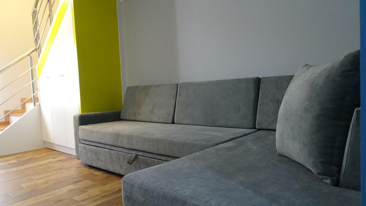 Bistrica Hotel Sarandë エクステリア 写真